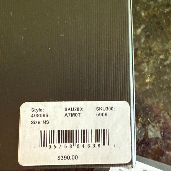 Gucci Pink and Gold Key Holder / Handbag Charm with Decorative Bee - Authentic - Picture 8 of 10